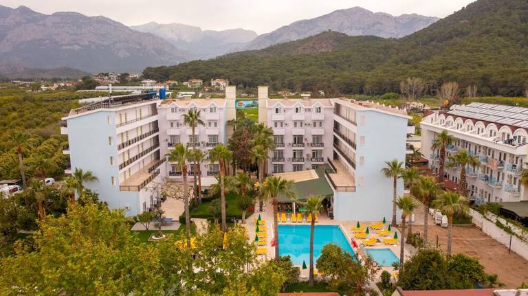 Malibu Resort Hotel