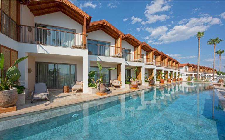 Day One Beach Resort & SPA