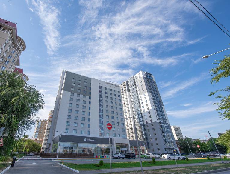 Cosmos Volgograd Hotel (Космос)