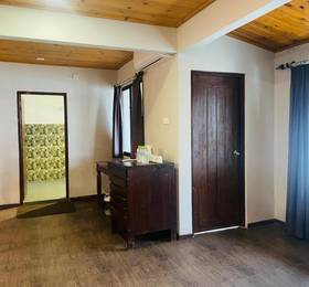 Sunset Beach Hotel в Мириссе