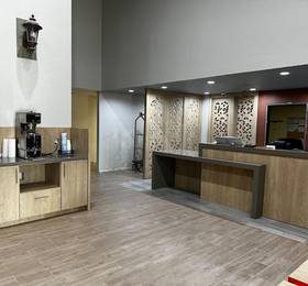 Туры в The Marigold Grand Hotel and Suites Wichita West в США