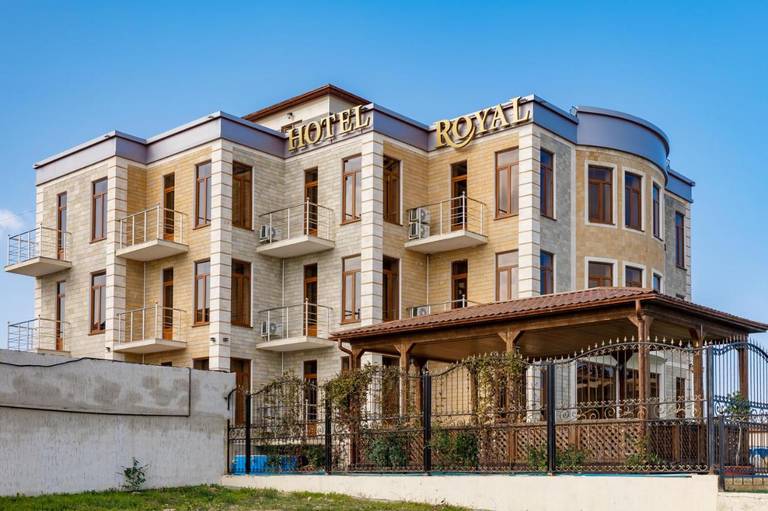 Royal Hotel & SPA