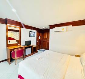 Lime Hotel в Пхукете