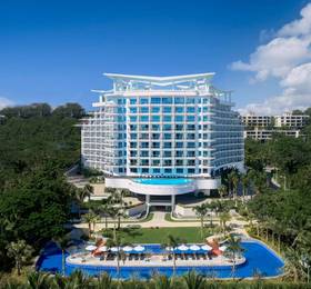 Sanya Junji Seaview Hotel в Санье