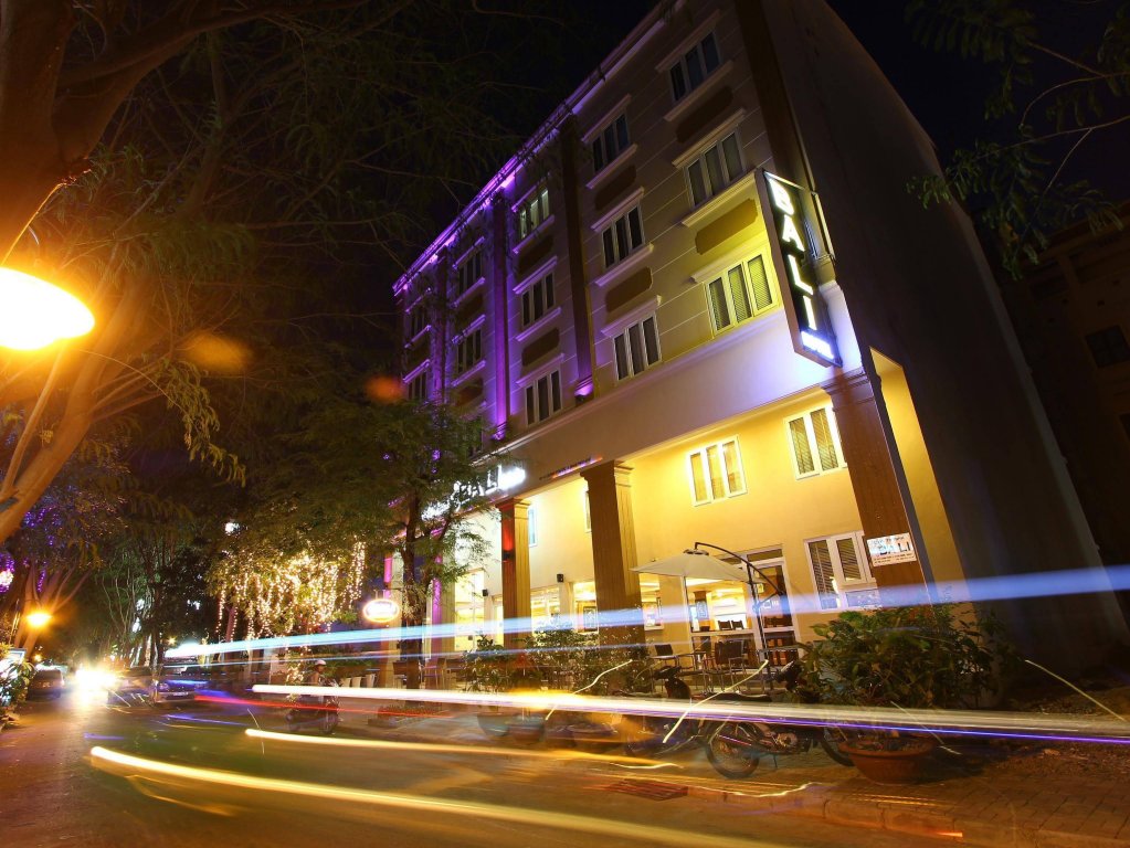 Baly Hotel