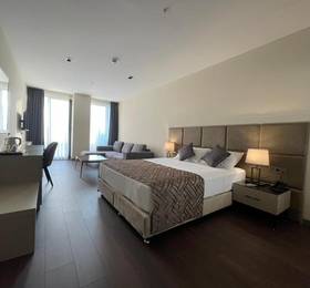 Alice Hotel Antalya в Анталье