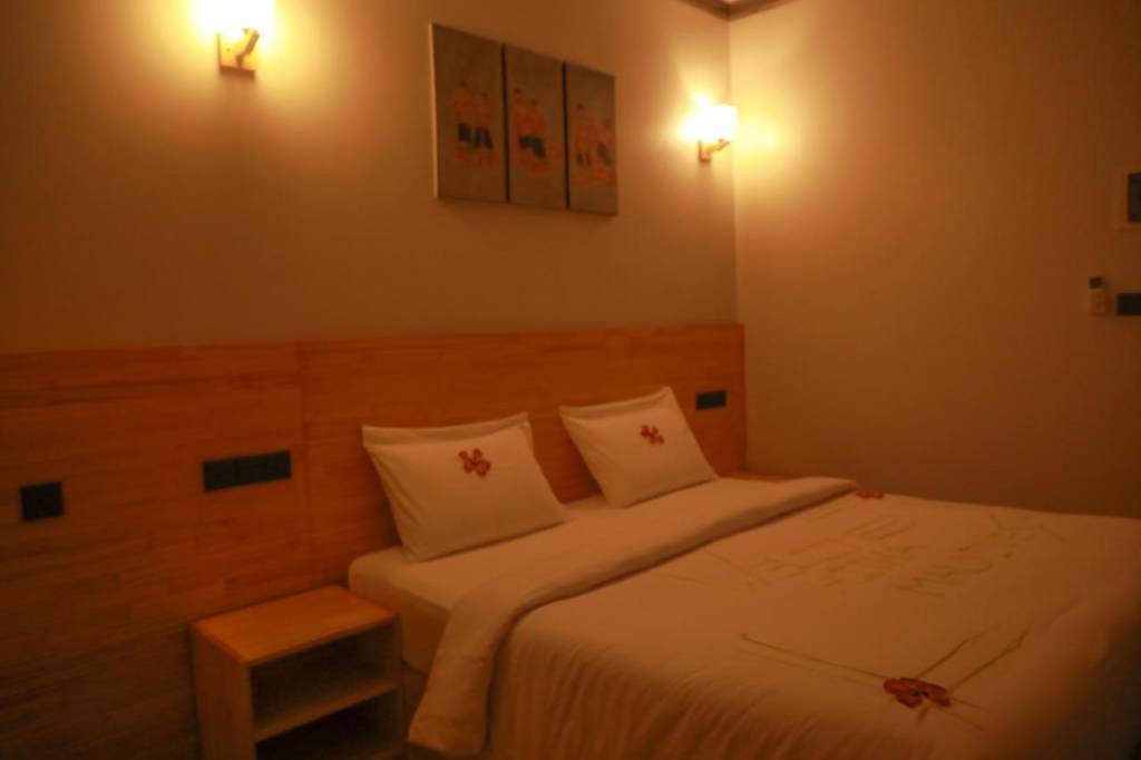 Hitha Maldives 2*