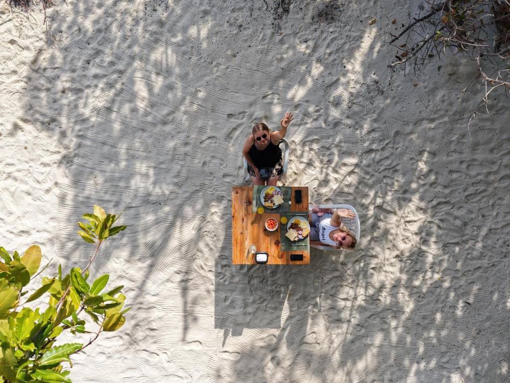 Hitha Maldives 2*