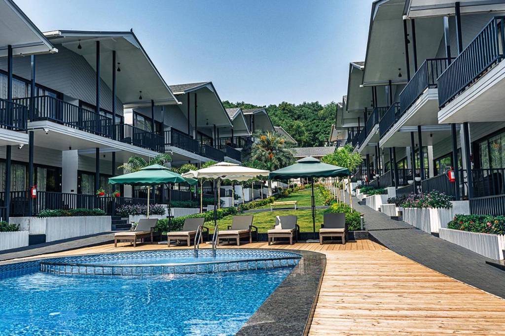Oralia Resort 3*