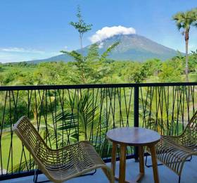 Palm Springs Bali Dive Resort в Туламбене