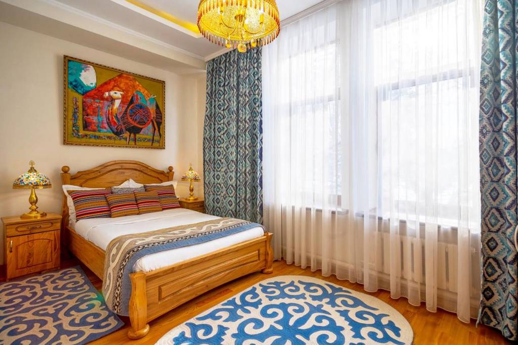 Navat Hotel 3*