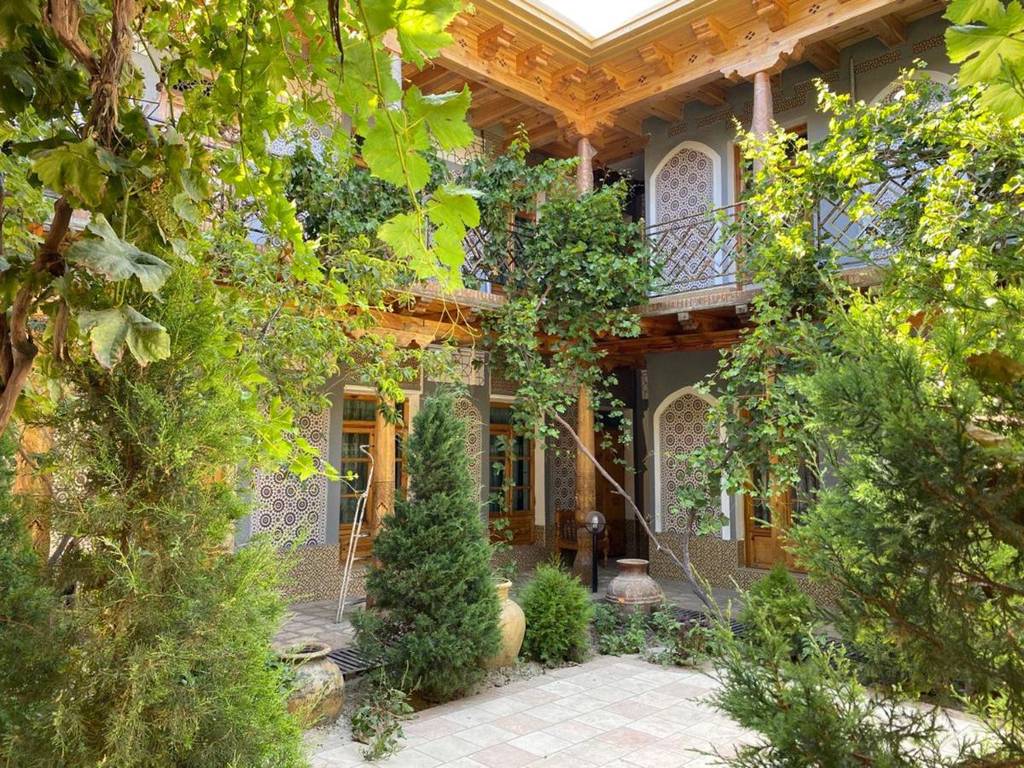 Grand Nodirbek Boutique Hotel 3*