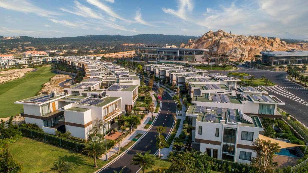 Wyndham Grand KN Paradise Cam Ranh 5*