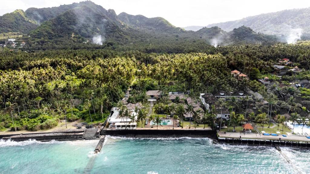 Nirwana Beach & Resort 4*
