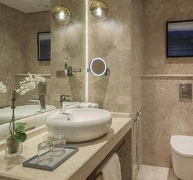 Maani Muscat Hotel & Suites в Маскате