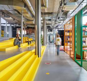The Social Hub Delft в Дельфте