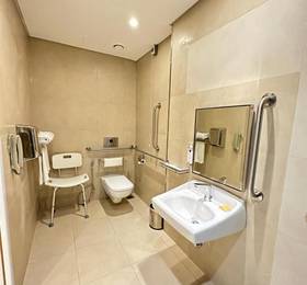 Centro Shaheen Jeddah by Rotana в Джедде