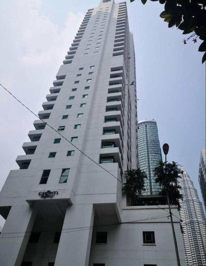 Crown Regency Serviced Suites 3*