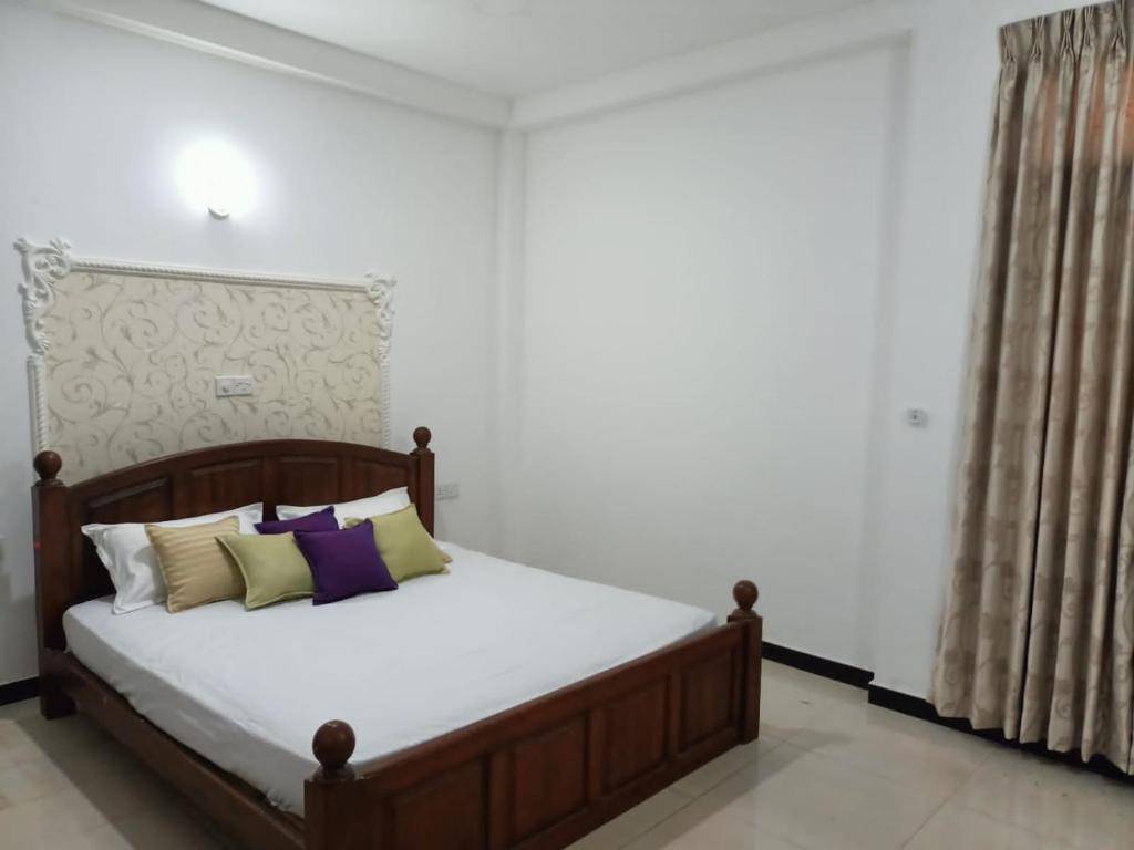 Mirissa Ocean breeze hotel 3*