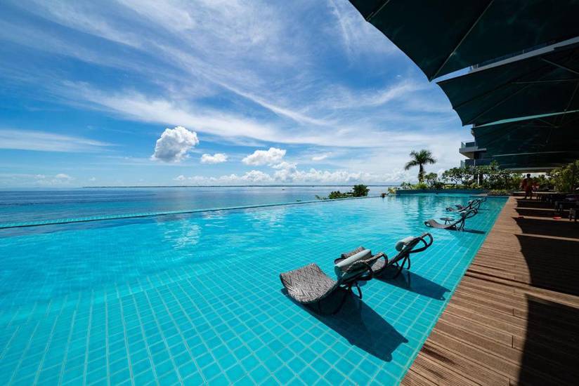 The Reef Island Resort Mactan, Cebu 4* Филиппины, Мактан