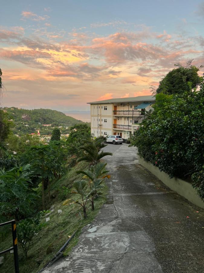 Creole Pearl Self Catering