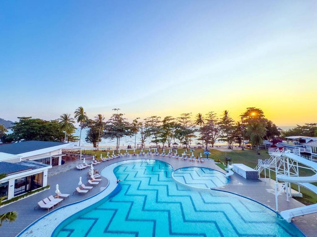 Royal Yao Yai Island Beach Resort 5*