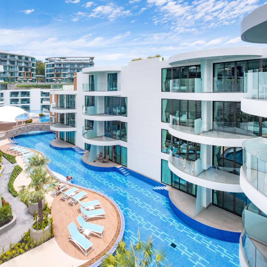 Lets Phuket Twin Sands Resort & Spa