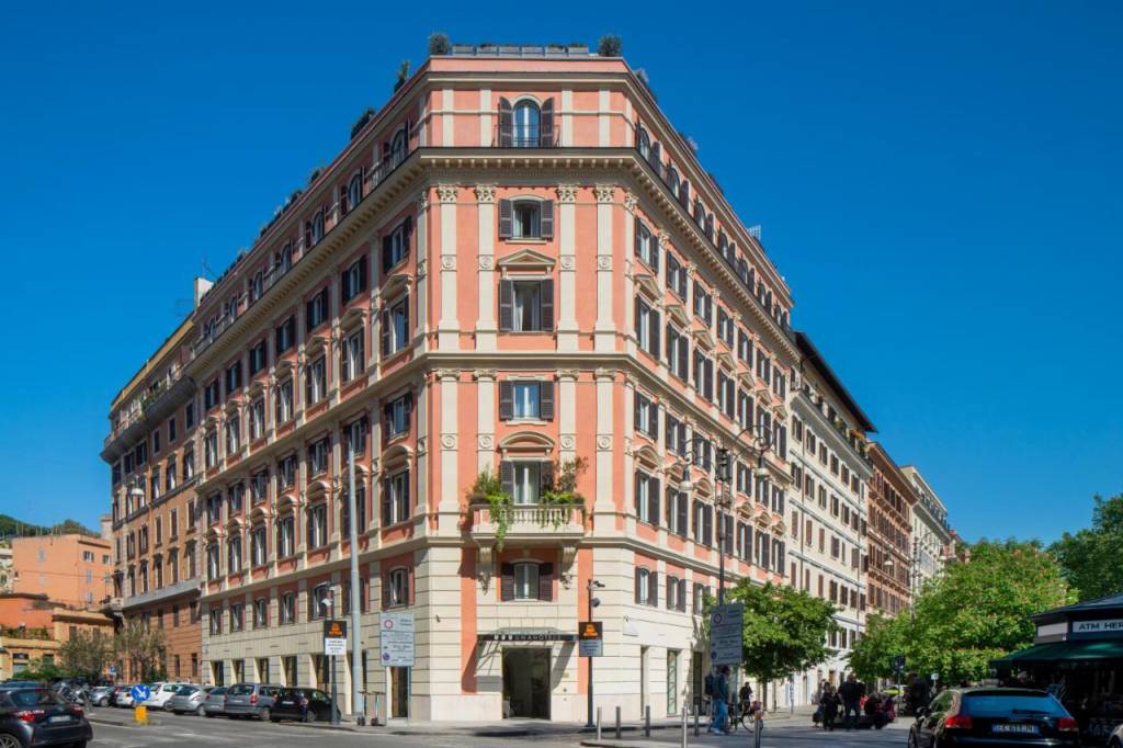 Unahotels Trastevere Roma 4*