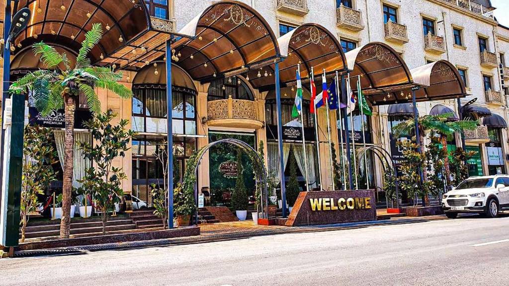 Hotel Arhan Palace 3*