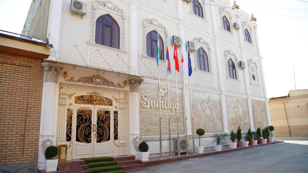 Sumaya Hotel 3*