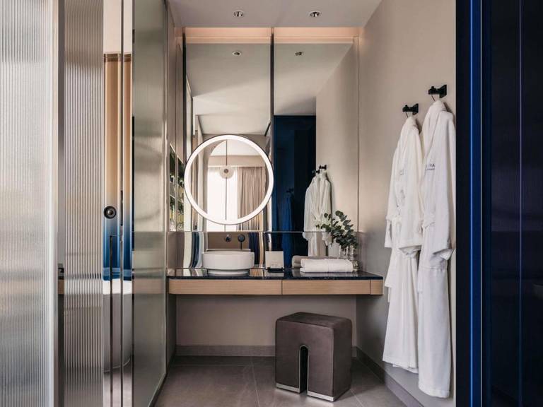 Mondrian Singapore Duxton