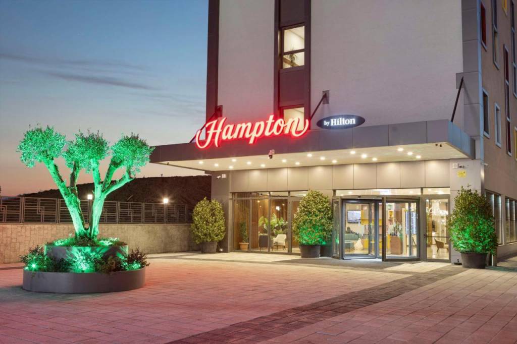 Hampton By Hilton Istanbul Arnavutkoy 3*