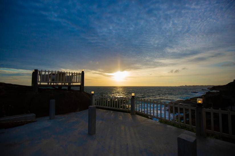 Hotel Zeilan Sunset Point 3* Шри-Ланка, Унаватуна