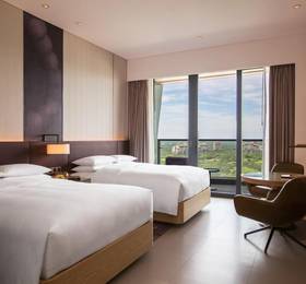 Отдых в Renaissance Haikou Hotel - Китай, Хайнань