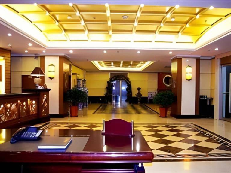 Longda Ruiji Business Hotel