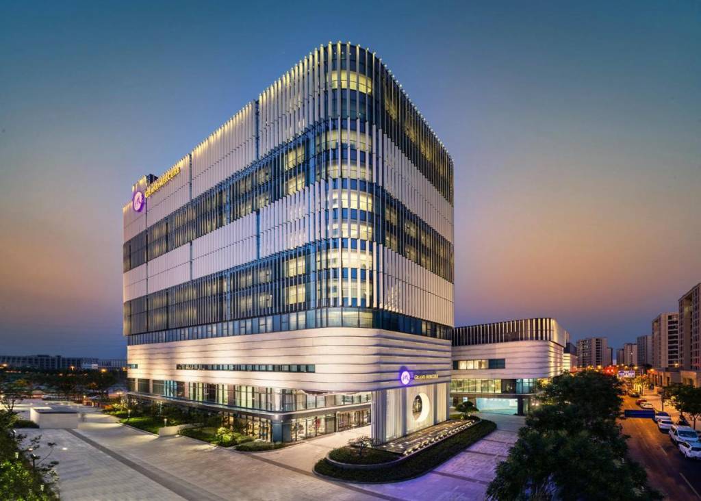 Grand Mercure Shanghai Lingang 5*