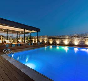 Novotel Shanghai Clover в Шанхае