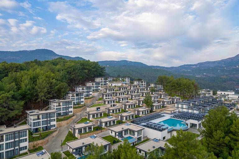 Peak Luxury Olympos Hotel