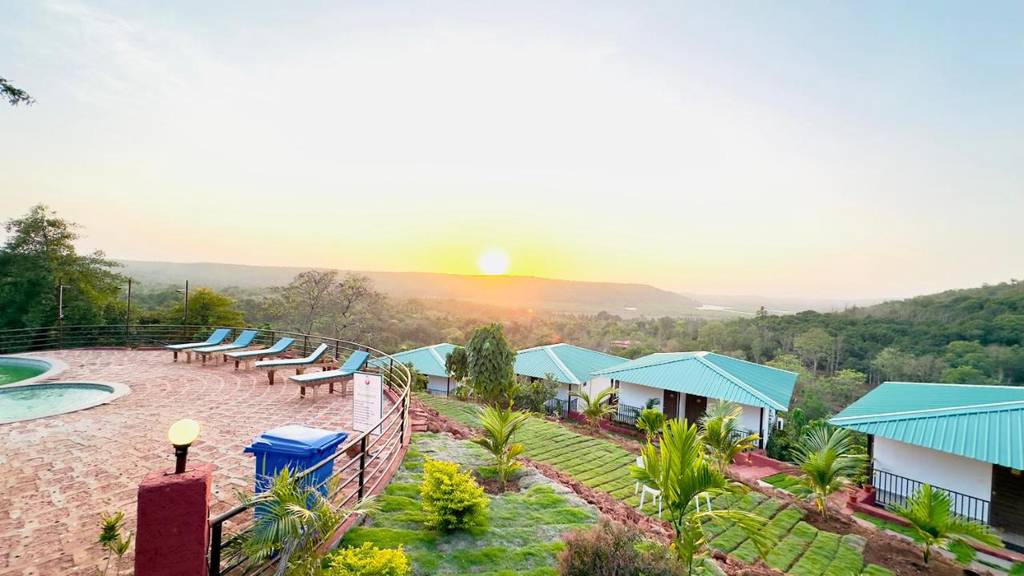 Cashew Leaf Resort 3*
