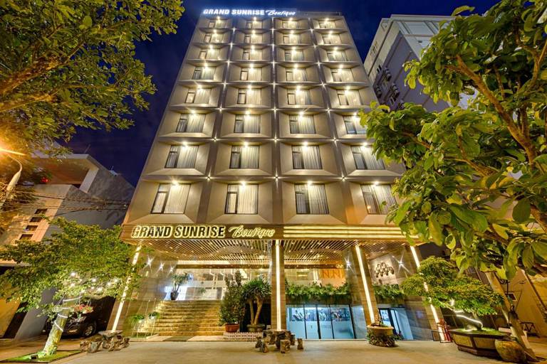 Grand Sunrise Boutique Hotel