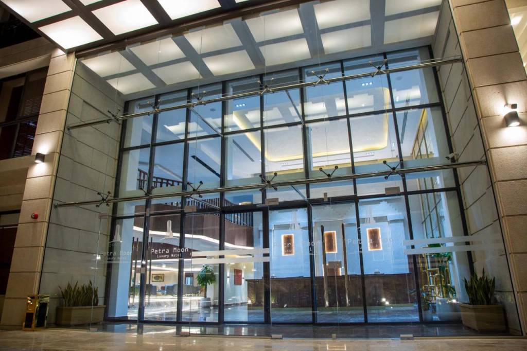 Petra Moon Luxury Hotel 5*
