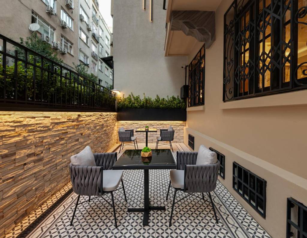 Gleam Collection Hotel 5*