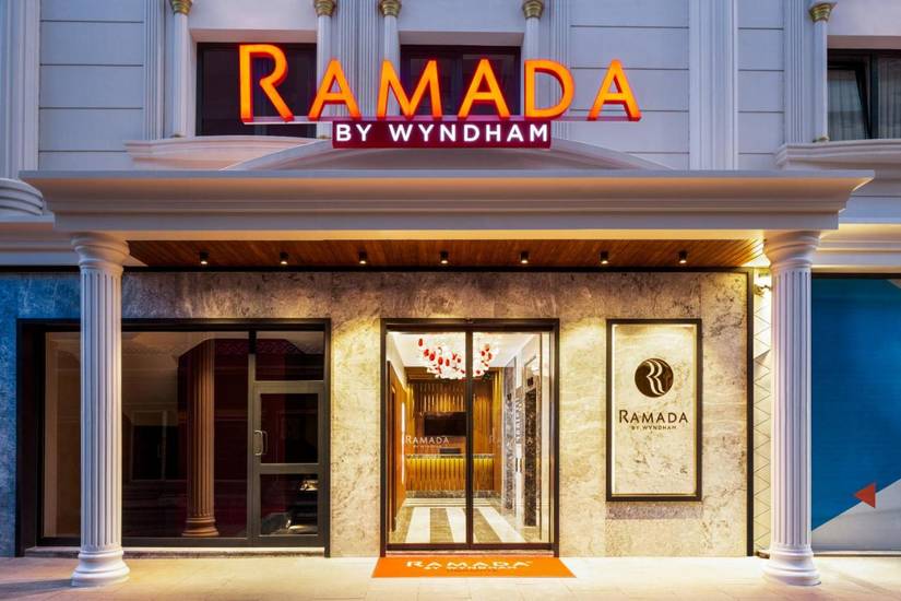 Ramada by Wyndham Istanbul Umraniye 4* Турция, Стамбул