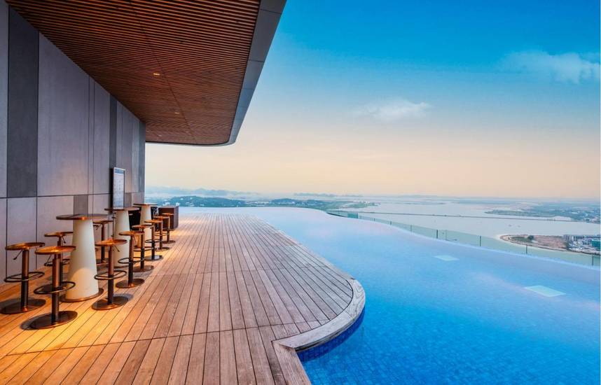 A La Carte Ha Long Bay Hotel 5* Вьетнам, Халонг