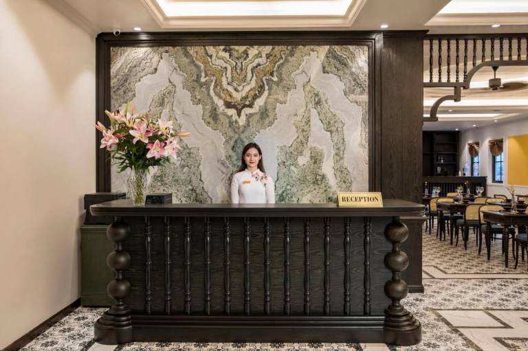 Essence Ha Long Hotel