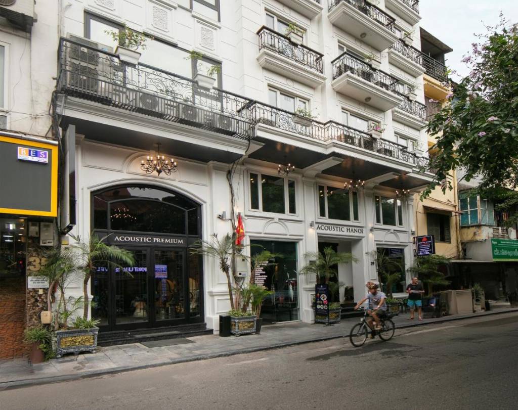 Acoustic Hotel & Spa 4*