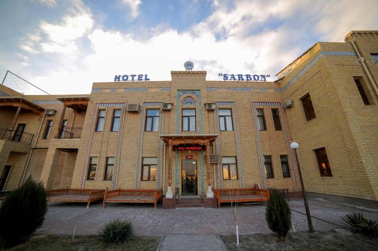 Sarbon Hotel
