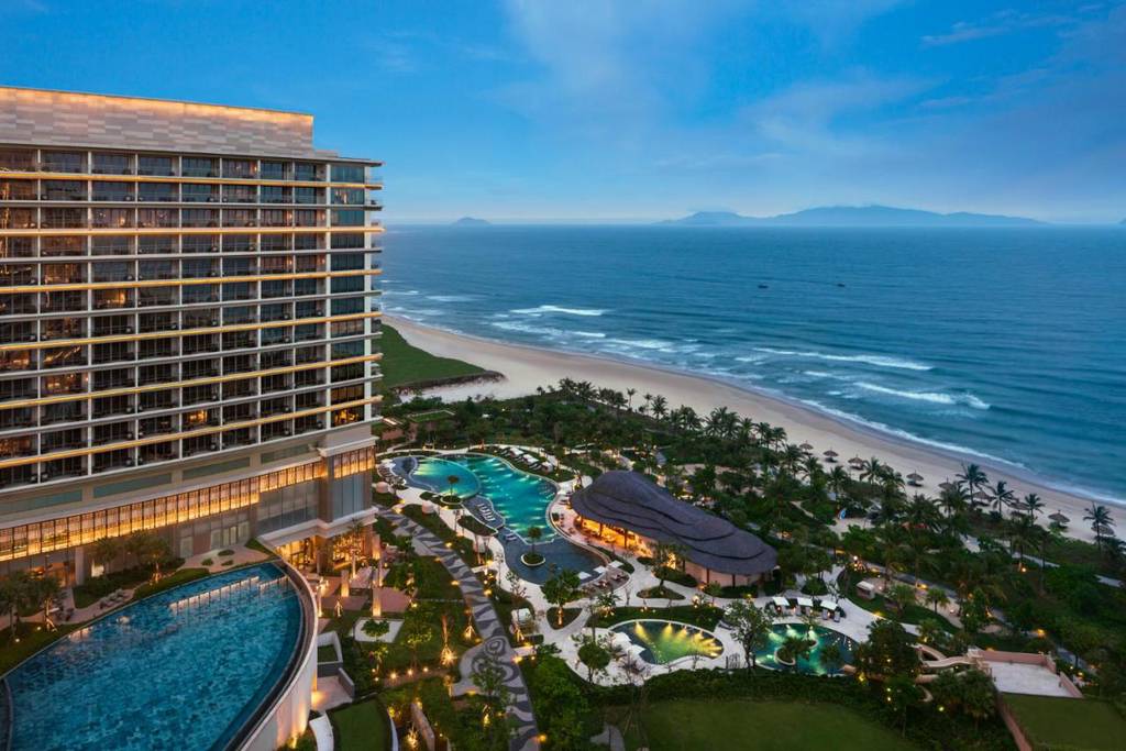New World Hoiana Beach Resort 5*
