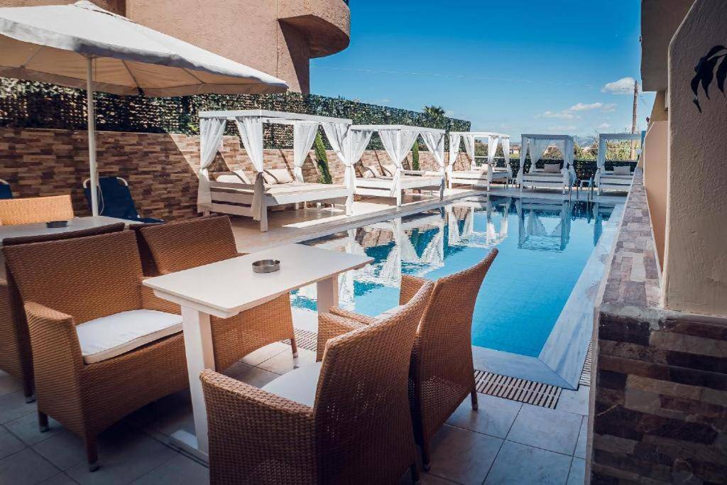Cloud9 Hotel Shisha & Cocktail Bar - Adults Only 2*