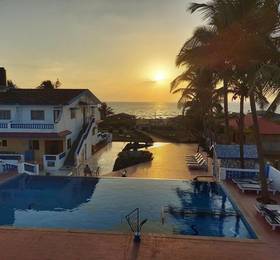 Qees Empire Beach Resort в Калангуте